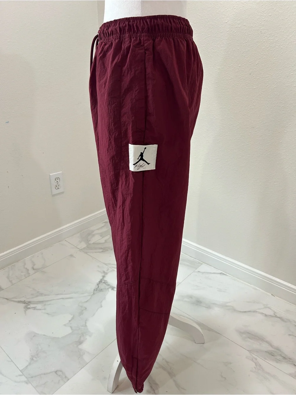 Nike Air Jordan Men's Maroon Athletic Joggers, Running Workout Pants, Size M